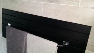 2-b/r fully tiled apartment with prepaid meter, pool and secure pkg in the Wolds, New Germany