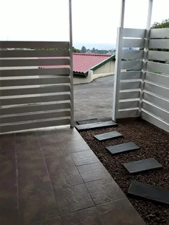 Secure 1-b/r cottage in New Germany with private garden, wi-fi, prepaid meter and pkg. Avail 15 Dec