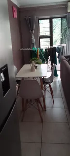 Smart 2-b/r in The Wolds, New Germany with balcony, pool, prepaid meter and secure pkg. 01 Jan