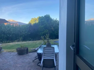 SECURE BACHELOR FLAT TO RENT | STEYNSRUST, SOMERSET WEST | R6000 p/m