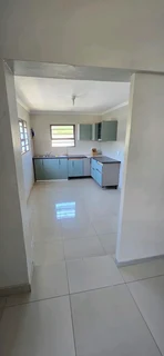 R10000pm Spacious 2 Bedroom Morningside House