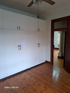 R2290,000 Residential/ Commercial House - Glenwood