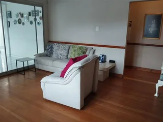 R1850000  - 3 Bedroom House &#43; Granny Cottage