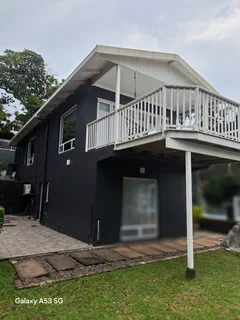 R3450,000- 4 Bed / 4 Bath Luxury House  - Glenwood