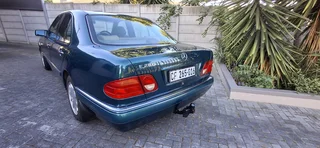 1997 Mercedes E280