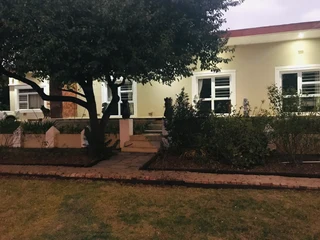 Luxurious 4 bedroom home in Barrydale