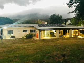 Luxurious 4 bedroom home in Barrydale