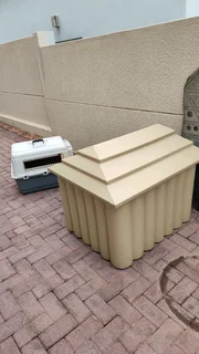 Jojo Medium Dog Kennel with heating bulb and small transport kennel