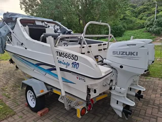 Cabin boat / Cabin cruiser