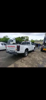 Isuzu 250d 2017