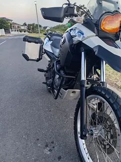 2013 BMW G650gs Sertao lots of extras!!one owner!! low mileage!!