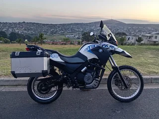 2013 BMW G650gs Sertao lots of extras!!one owner!! low mileage!!