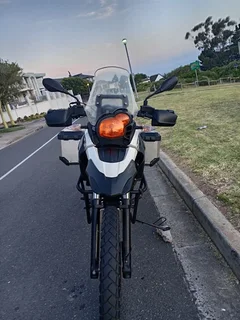 2013 BMW G650gs Sertao lots of extras!!one owner!! low mileage!!