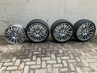 BMW 3 Series original M-Sport rims