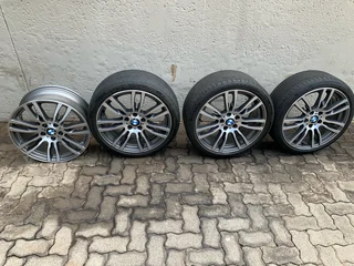 BMW 3 Series original M-Sport rims