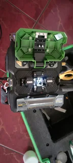 Komshine FX37 fiber splicing machine