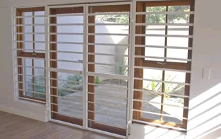 Rigmetalworks.Gates,burglar bars,fencing