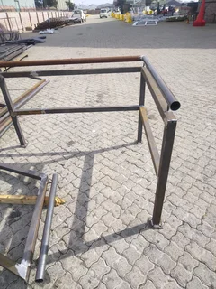 Gates and burglar bars