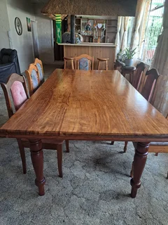 Dinning room table and chairs