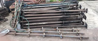 24x Acrow Props (3m) – R500 Each