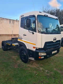 UD 350 Truck Tractor single diff