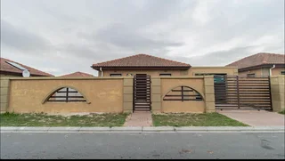 Freestanding 2 Bedroom House In Eersterivier