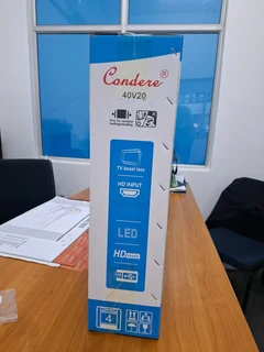 BRAND NEW FRAMELESS DESIGN SMART LED TV 32 INCH SEALED BOX