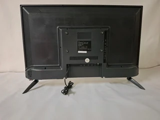 BRAND NEW SMART LED TV 32 INCH SEALED BOX