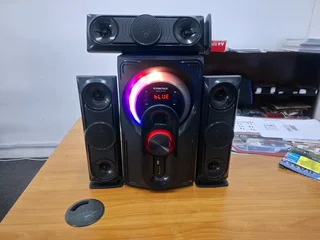 3000w HOME THEATRE SYSTEM BRAND NEW