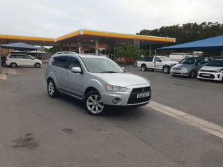 2010 Outlander 2.4 GLX Auto