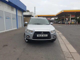 2010 Outlander 2.4 GLX Auto