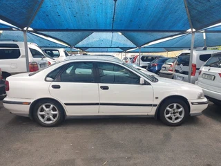 1998 Volvo S40 2.0