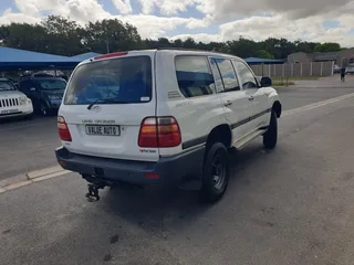 2000 Toyota Land Cruiser 105 EFi 4.5 GX