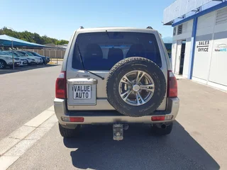 2004 Mitsubishi Pajero 3.8i  GLS SWB AT