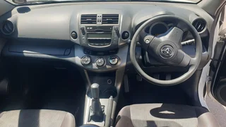 2011 Toyota RAV4 2.0 GX 4x2
