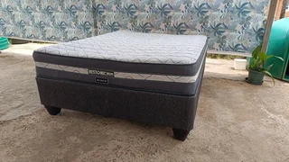 Queen size Restonic mattress and base in perfect condition like new located in newlands west