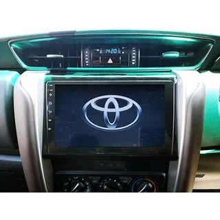 Toyota Fortuner (2016 - 2023) Android Radio With Wireless Apple Car Play and Android Auto