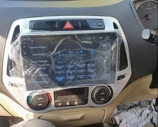 Hyundai i20 (2009- 2015) Android Radio With Wireless Apple Carplay and Android Auto