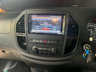 Mercedes Benz Viano (New) Android Radio with Wireless Apple Carplay and Android Auto