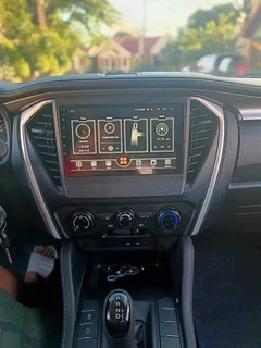 Isuzu KB D-Max (2022 -  ) Android Radio With Wireless Apple Carplay and Android Auto