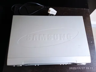 Samsung VHS - VCR Player (R300.00)