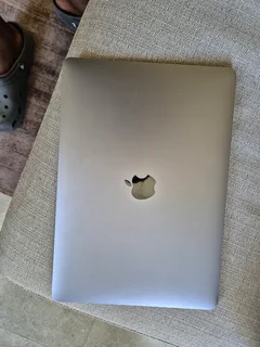 M1 MacBook Air (236 cycles) BARGAIN!!!
