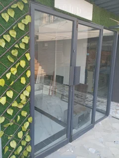 Salon or Beautician Space for Rent