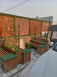 Salon or Beautician Space for Rent