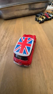 Speedy Power /Newray, Mini Cooper RHD in Red with Union Jack in 1:32 Scale.