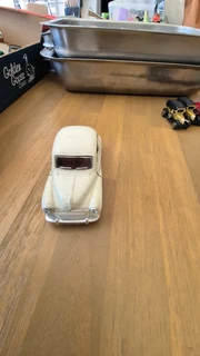 Saico Marks & Spencer 1/26 Scale - Morris Minor 1000 - White