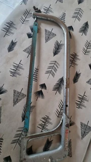 Hacksaws for sale still in great nick at R100 EACH.