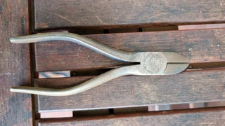 Elliott and Lucas Cannock England side cutter vintage.