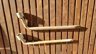 Wheel braces at only R30 each in great nick.