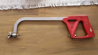 Footprint no 70 hacksaw in great nick.